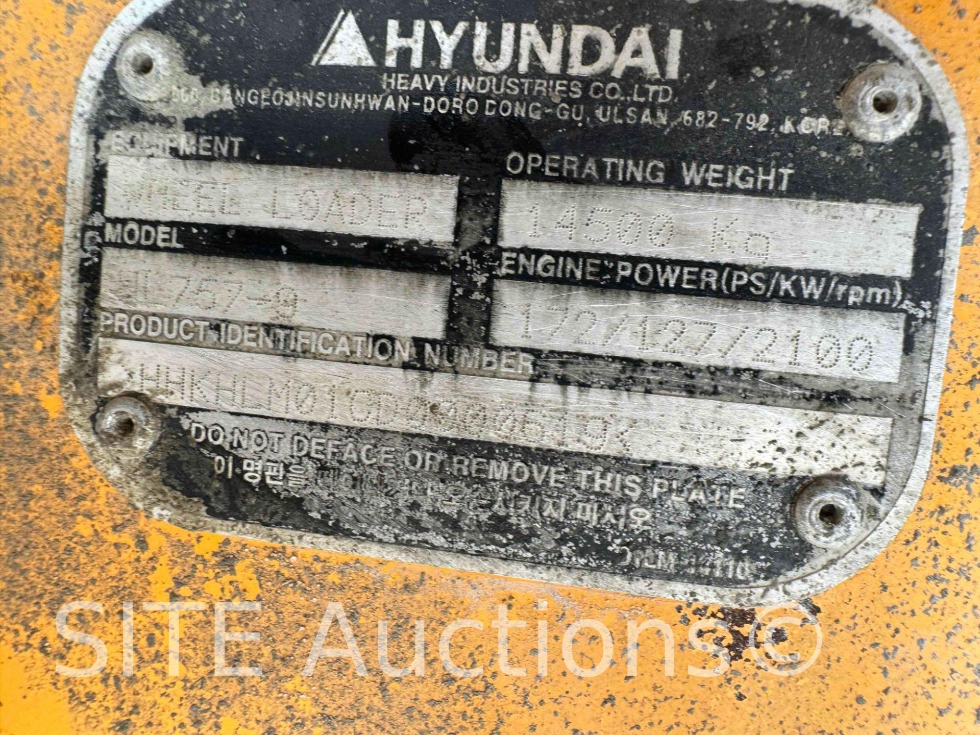 2013 Hyundai HL757-9 Wheel Loader - Image 9 of 43