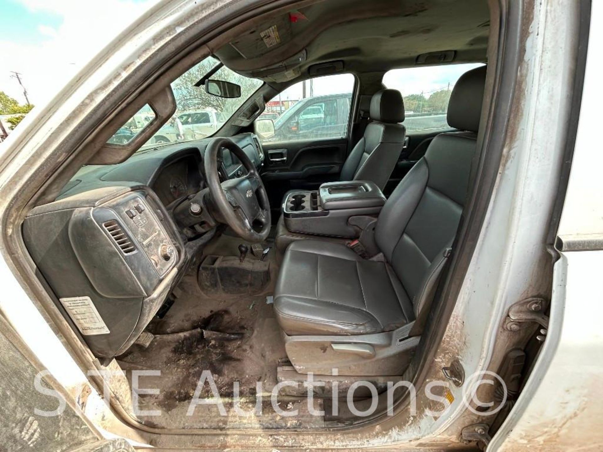 2018 Chevrolet Silverado 2500 Crew Cab Pickup Truck - Image 9 of 24