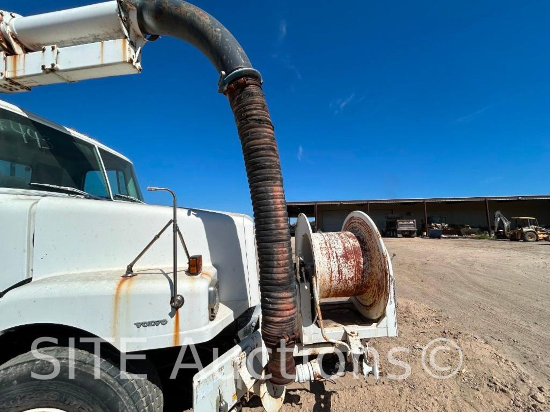 1997 Volvo WG T/A Hydrovac Truck - Image 39 of 39