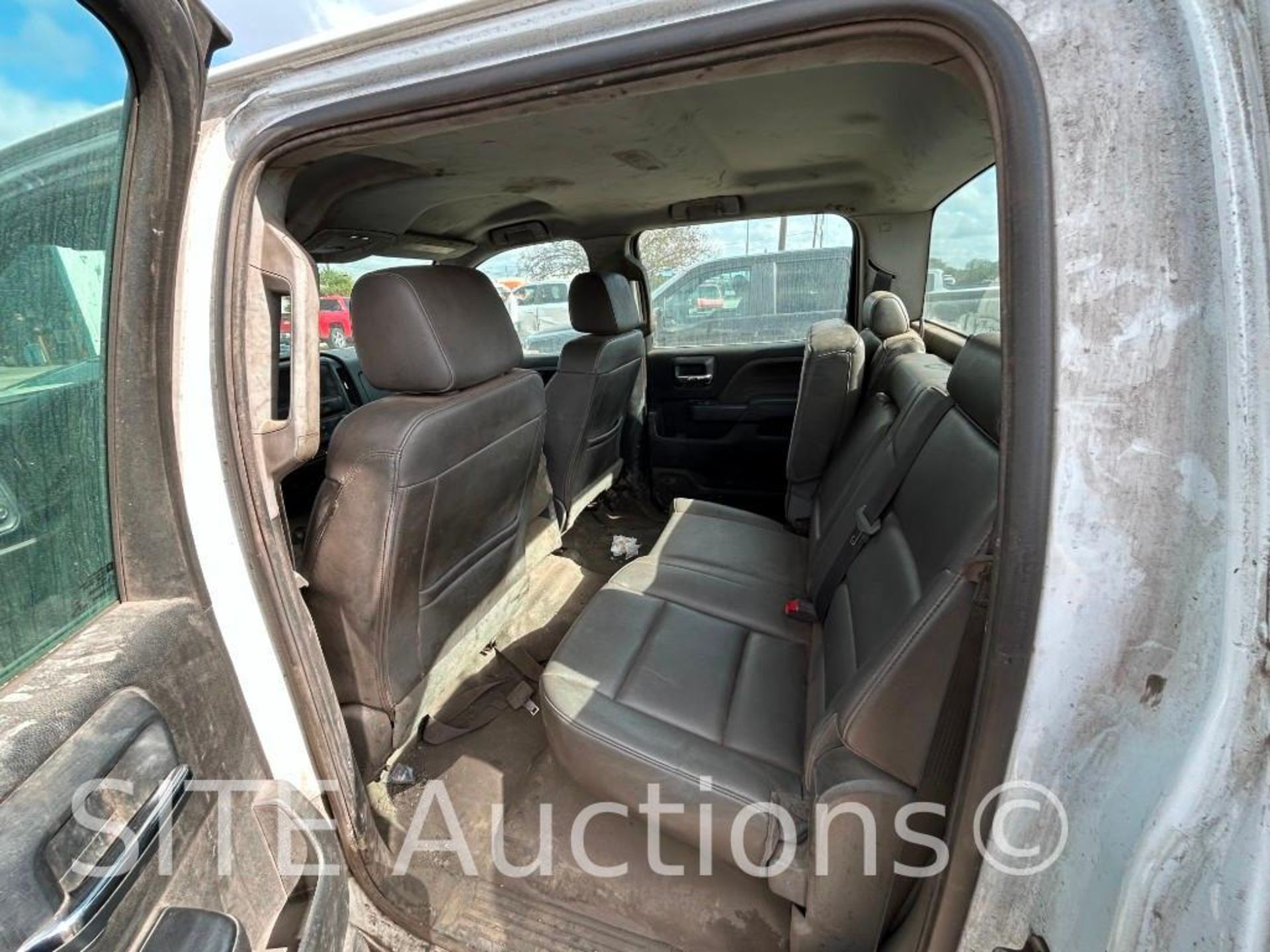 2018 Chevrolet Silverado 2500 Crew Cab Pickup Truck - Image 8 of 24