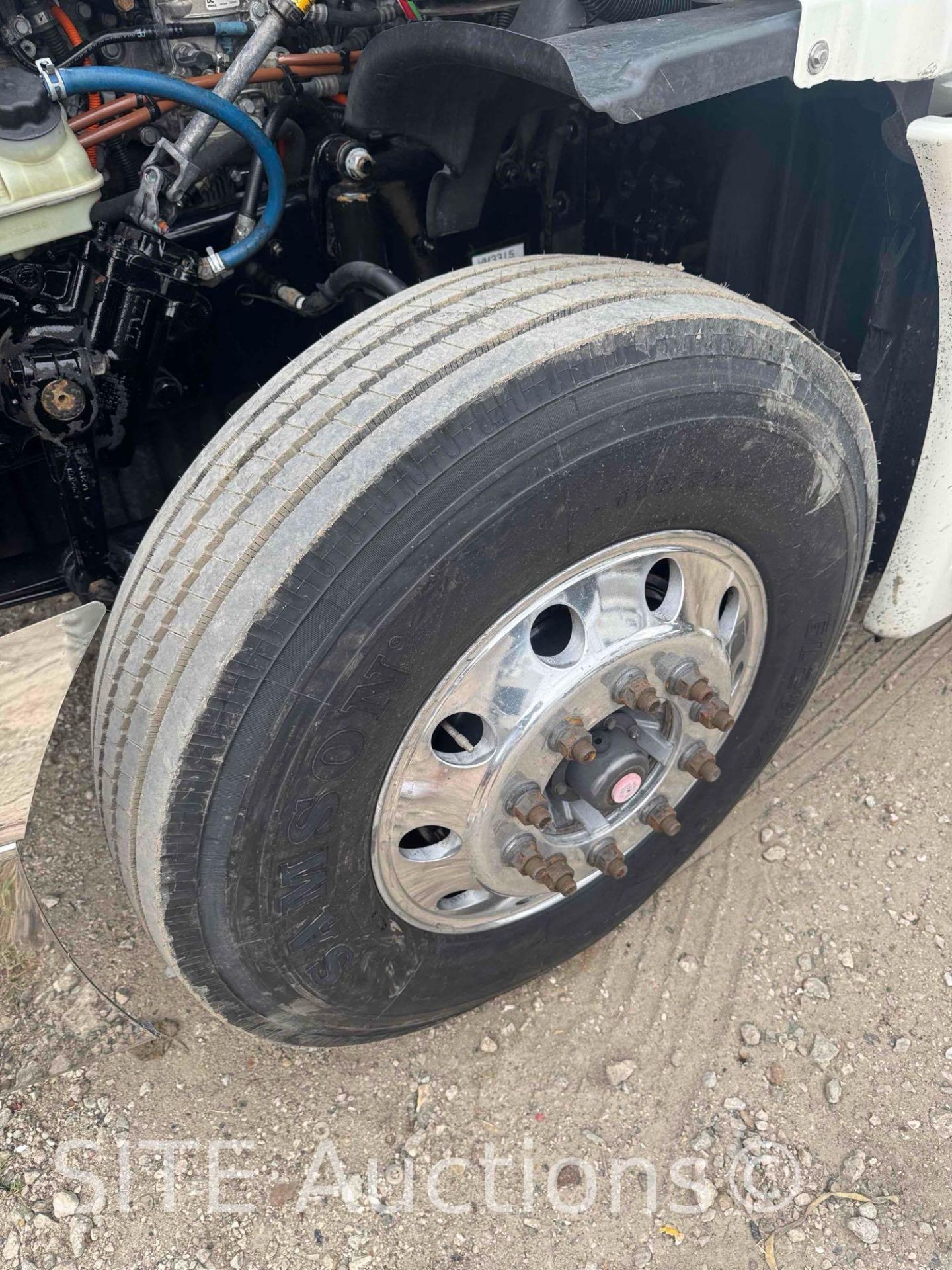 2016 Freightliner Cascadia T/A Sleeper Truck Tractor - Image 6 of 36