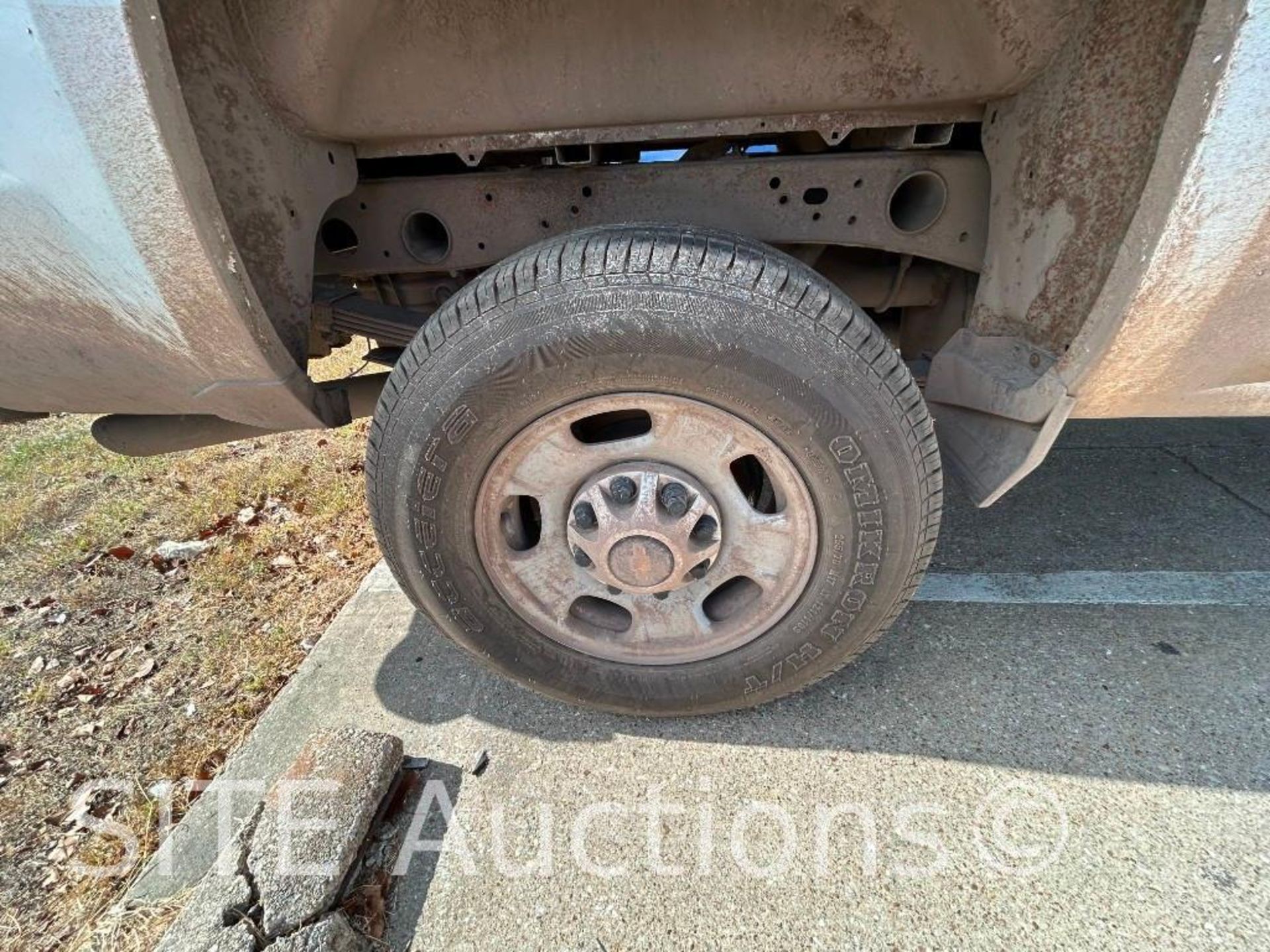 2018 Chevrolet Silverado 2500 Crew Cab Pickup Truck - Image 14 of 24