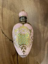 NO RESERVE: Royal Worcester, heart shaped scent bottle