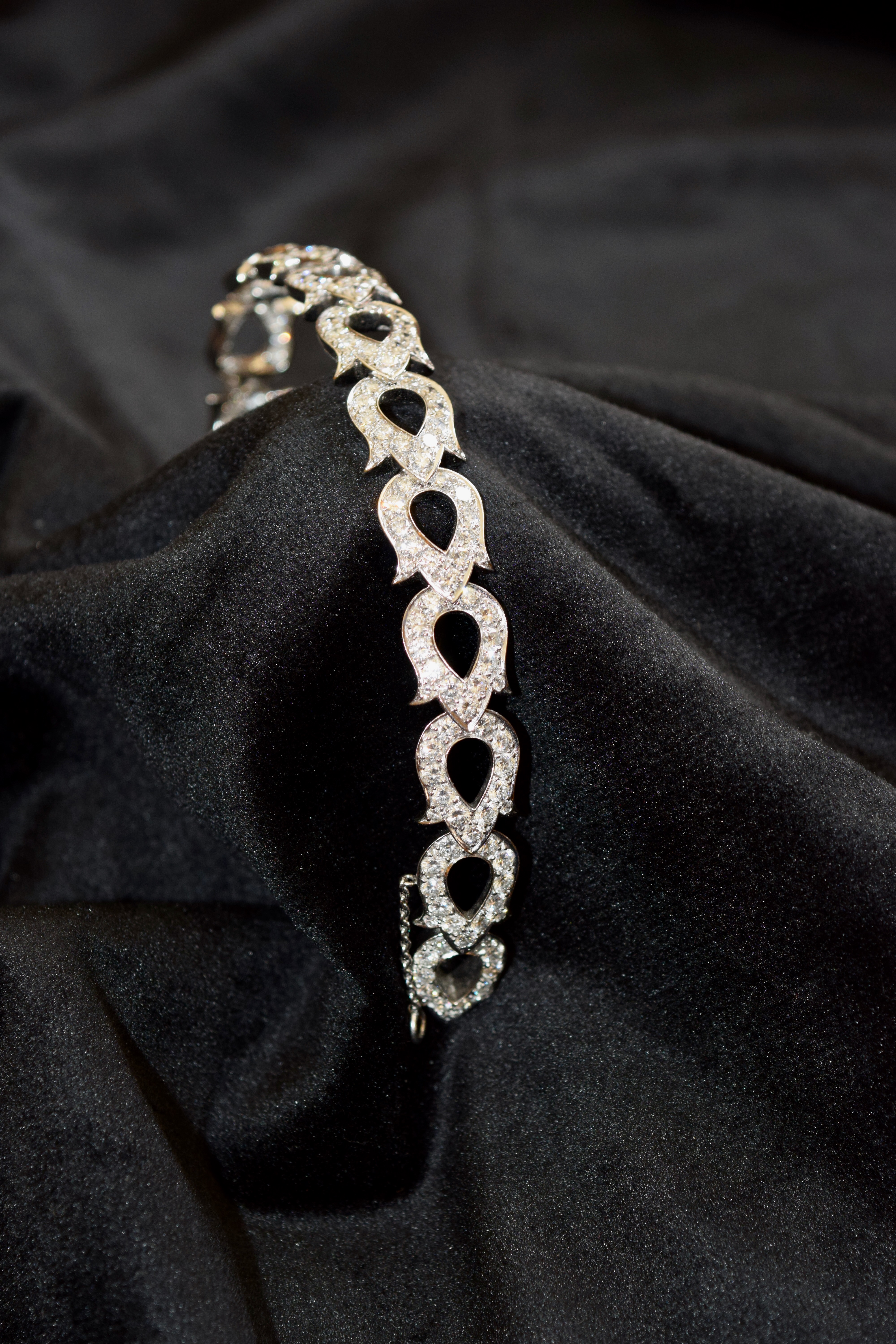 Cartier, Paris, Circa 1990, A fine diamond and 18 carat white gold 'fuchsia' bracelet - Image 7 of 7