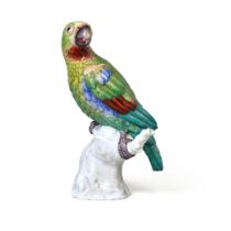 A Berlin (K.P.M.) Figure of a Parrot, Circa 1765 | Ein Berlin (K.P.M.) Modell eines Papageis, um 176