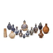 Fourteen Various German Rhineland Stoneware Jugs, 16th-17th Century | Vierzehn verschiedene deutsche