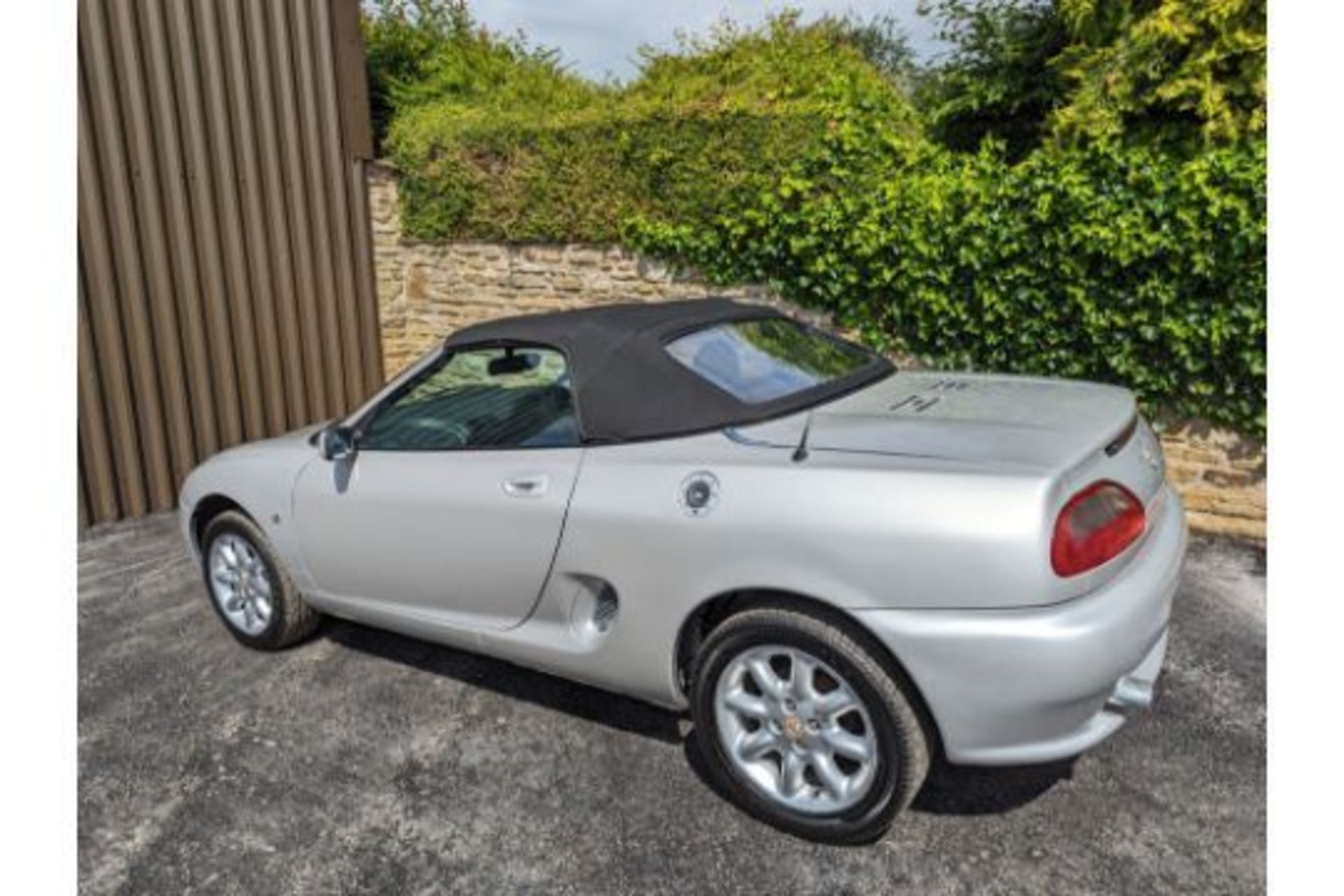 MG MGF Convertible Silver Registered Year 2000 (W Reg) 97545 Miles 1.8L, - Image 9 of 11