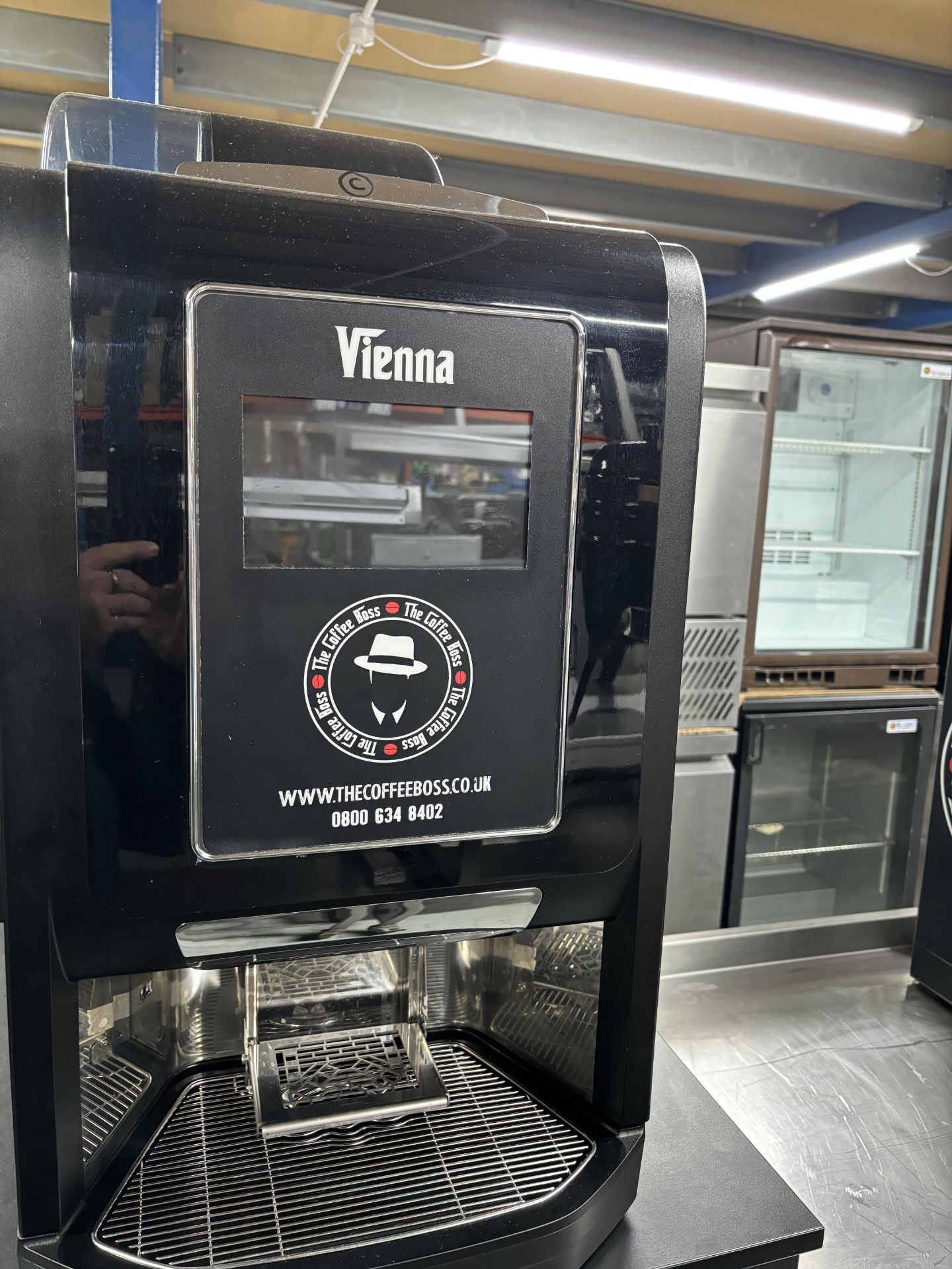 Manufacturer: Evoca (Coffee Boss)Model: Krea Touch (Vienna) - Image 3 of 9