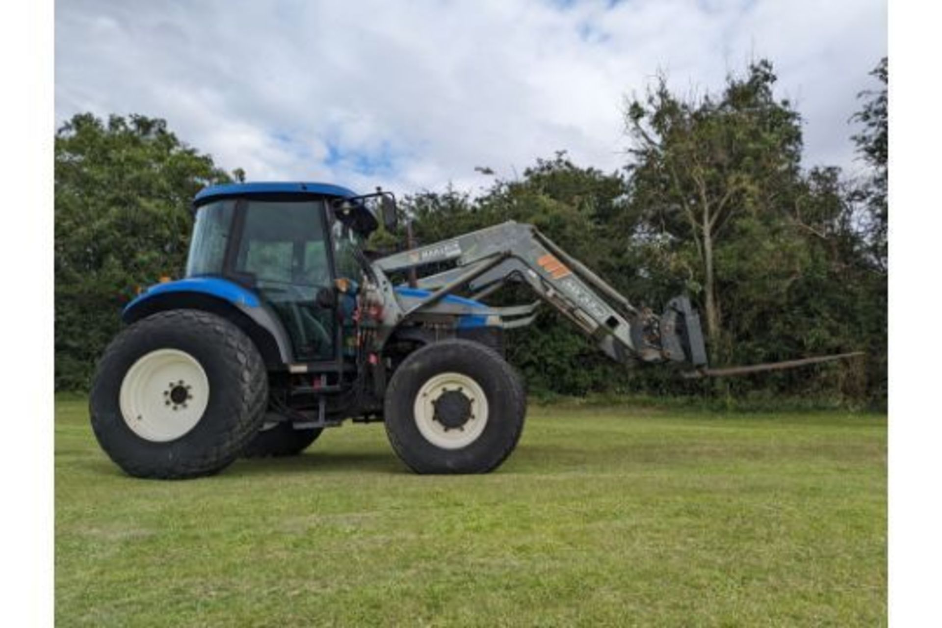 2003 New Holland TD75D Tractor - Image 19 of 21
