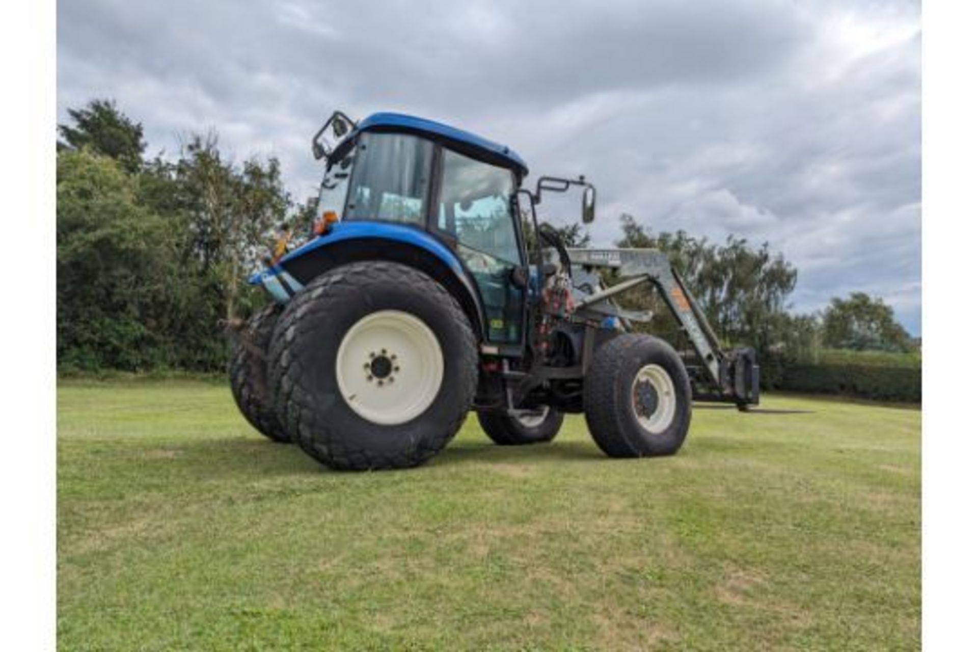 2003 New Holland TD75D Tractor