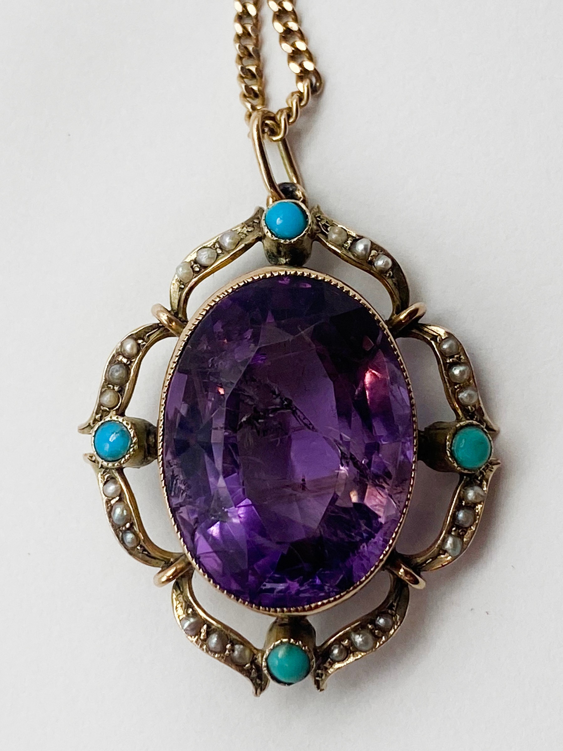 9CT GOLD AMETHYST, TURQUOISE & SEED PEAL PENDANT AND CHAIN - Image 3 of 4