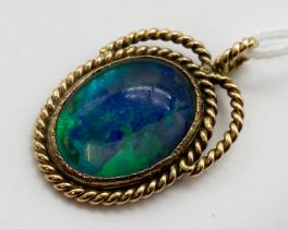 9CT GOLD OPAL PENDANT - DARK GREEN