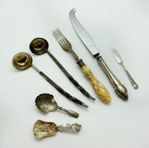 SEVEN VARIOUS SILVER ITEMS