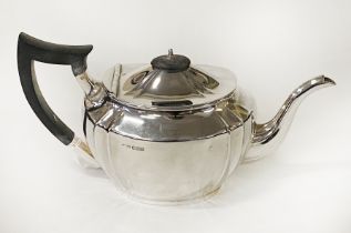 H/M SILVER TEAPOT - 21 IMP OZS APPROX