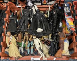 TRAY OF LOOSE STAR WARS ACTION FIGURES