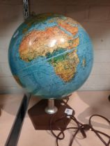 EARLY 1950S/60S WORLD GLOBE