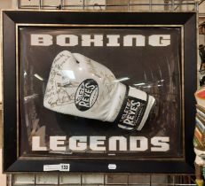 BOXING LEGENDS SIGNED GLOVE