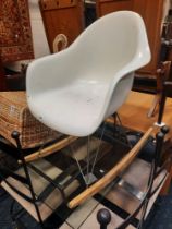 RETRO ROCKING CHAIR