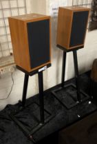 LINN KAN SPEAKERS WITH STANDS