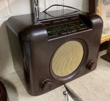 BUSH BAKELITE WIRELESS RADIO