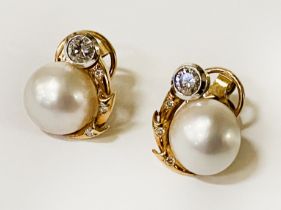 18CT TESTED 0.25 CT DIAMOND & PEARL PAIR OF EARRINGS.