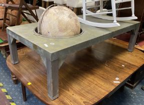 GLOBE COFFEE TABLE