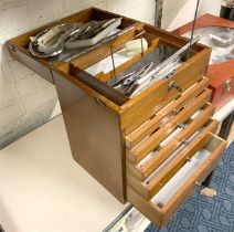 VINTAGE DENTISTRY CABINET INCLUDING TOOLS