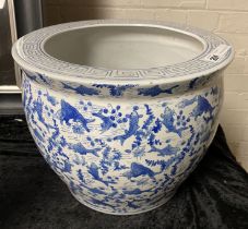 BLUE & WHITE PORCELAIN FISH PLANTER