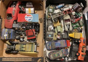 2 TRAYS OF MODEL CARS