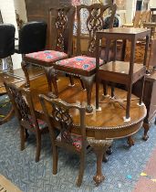 MAHOGANY TABLE ON BALL & CLAW FEET & 6 CHAIRS