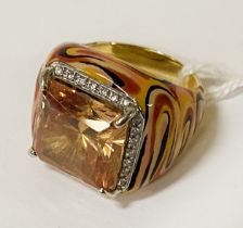 18CT GOLD & ENAMEL DIAMOND RING - APPROX 20 GRAMS - SIZE N