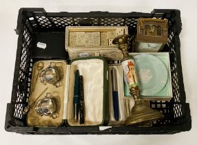 INTERESTING ITEMS INCL. SILVER & GOLD NIBBED PEN