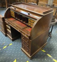 VICTORIAN CYLINDER DESK