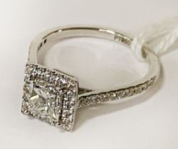 18CT WHITE GOLD PREINCESS CUT DIAMOND RING - COLOUR F VVS 2 WITH W.G.I CERTIFICATE - 0.72 POINTS