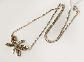 18CT GOLD BROWN AND WHITE DIAMOND BUTTERFLY PENDANT AND CHAIN - 7.2 GRAMS APPROX