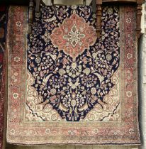 FINE NORTH WEST PERSIAN SAROUK RUG 218CMS X 195CMS