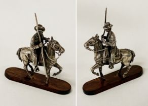 SILVER MAN ON HORSEBACK FIGURE 6.5CMS (H) APPROX