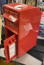 CAST IRON RED POST BOX