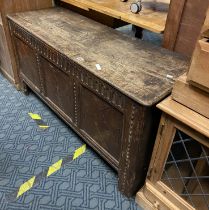 OAK COFFER