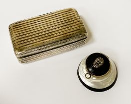 VICTORIAN HM SILVER SNUFF BOX WITH MOTHER OF PEARL INKWELL