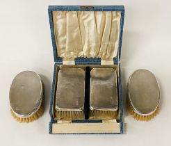 4 H/M SILVER DRESSING TABLE SET