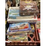 COLLECTION OF AIRFIX & MODEL PLANES