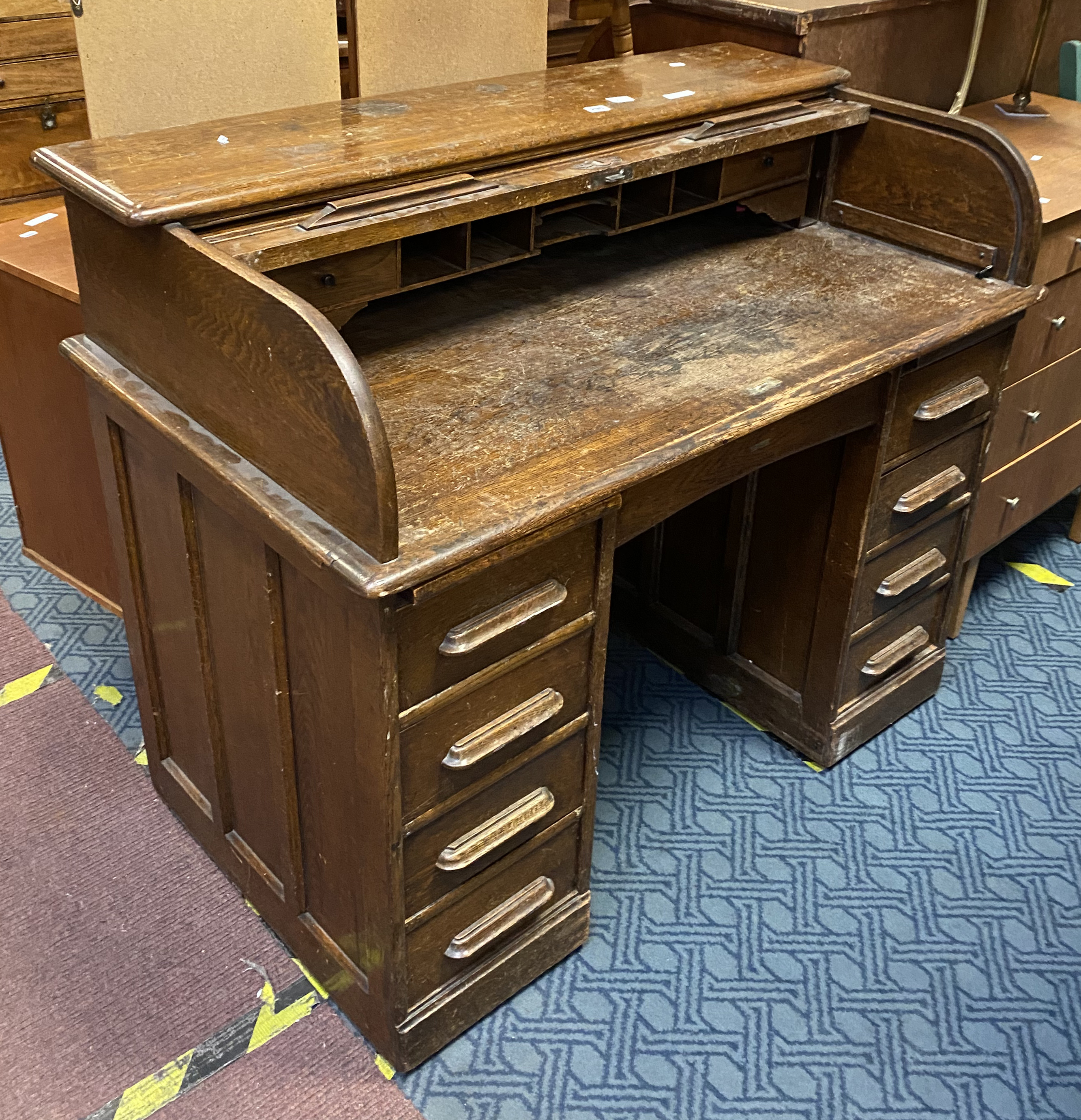 OAK ROLL TOP DESK