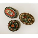 THREE MICRO MOSAIC BROOCHES WITH FLOWER DETAIL