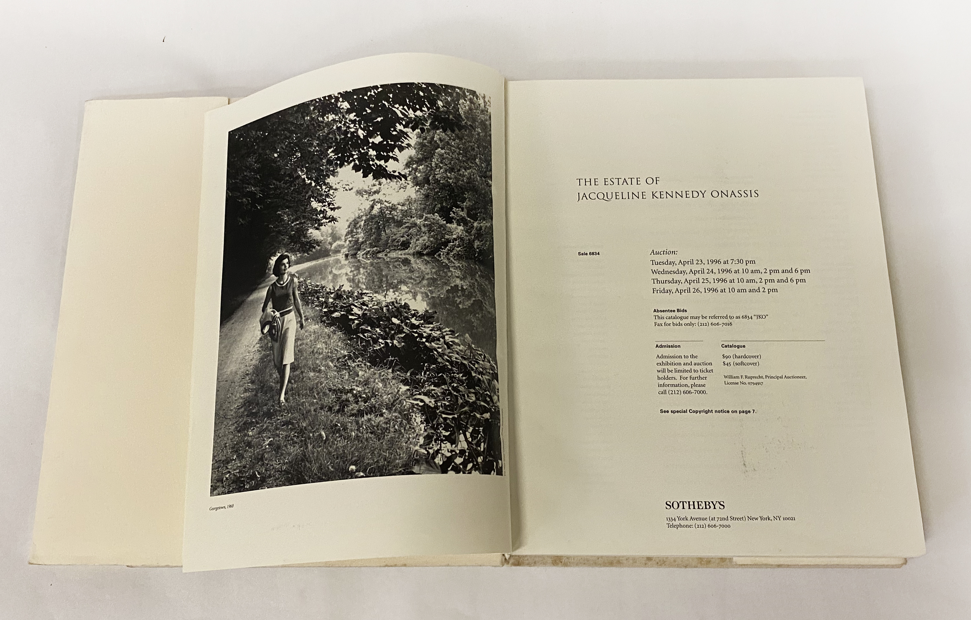 SOTHEBYS HARD BACK BOOK OF THE ESTATE JACQUELINE KENNEDY WITH DUST COVER