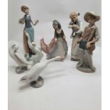 7 LLADRO FIGURES