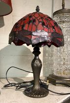 TIFFANY STYLE TABLE LAMP - 40 CMS (H)