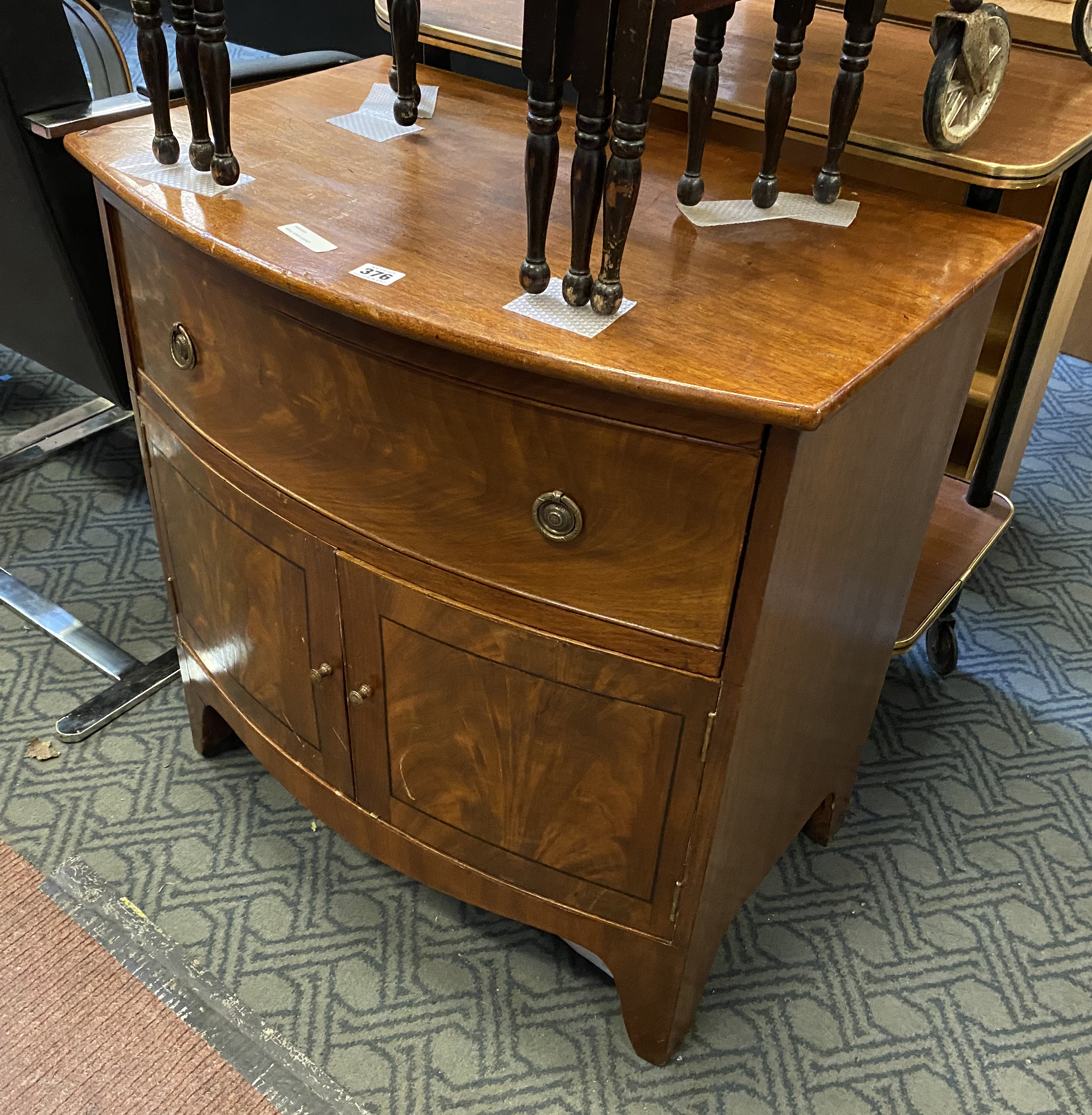 SMALL DOME CABINET