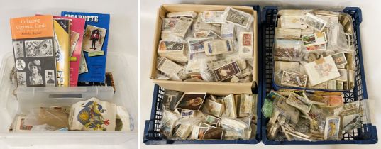 LARGE COLLECTION OF CIGARETTE CARDS