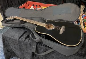 TANGLEWOOD ELECTRO-ACOUSTIC GUITAR IN SOFT CASE